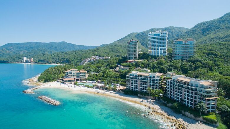 Hotel Garza Blanca Residences