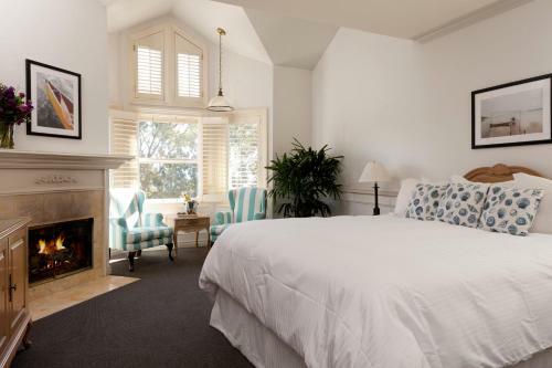 Bed & Breakfast Blue Lantern Inn, A Four Sisters Inn