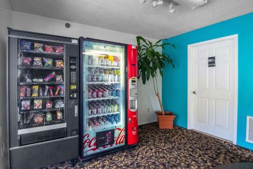 Motel 6 Fort Bragg