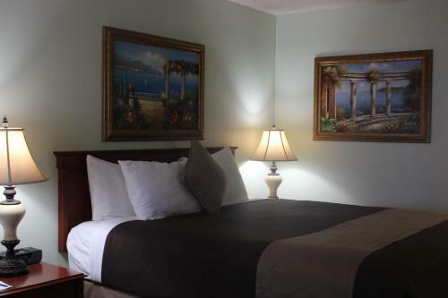 Hotel O'cairns Inn And Suites