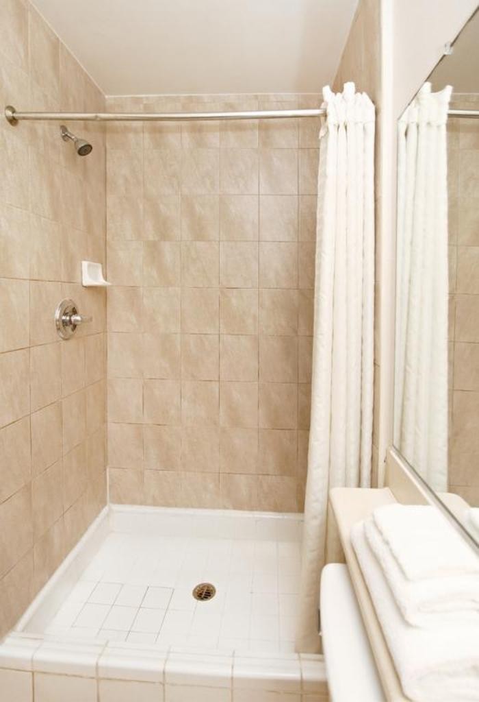 Royal Pagoda Motel