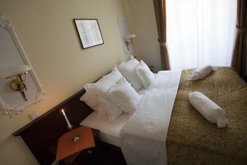 Hotel Excelsior