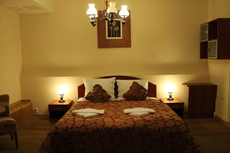 Hostal Enjoy Inn