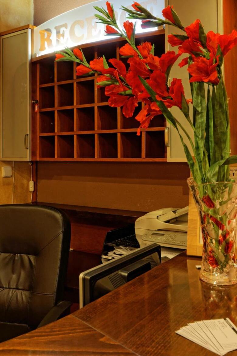 Hostal Enjoy Inn