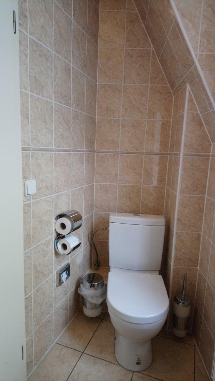 Hostal Enjoy Inn