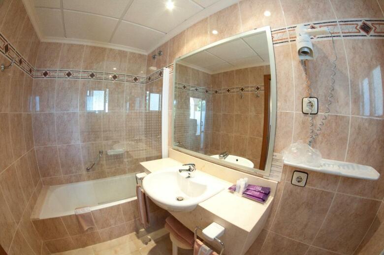 Hotel Cala Gat