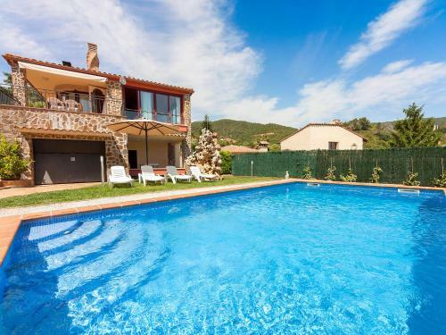 Four-bedroom Villa Calonge Girona 1