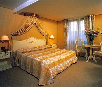 Hotel Ca� Del Duca