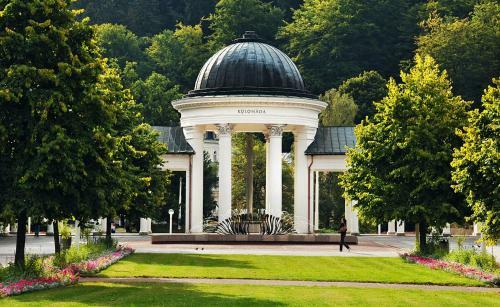Apartamentos Pension-apartmany Cesky Dvur