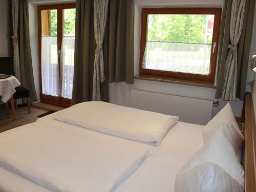 Hostal Gasthof Baltram