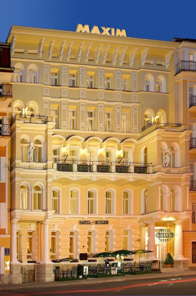 Hotel Maxim