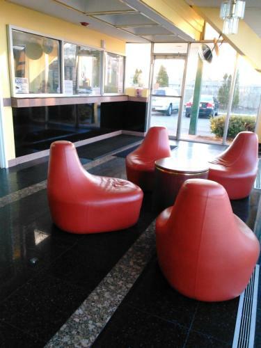 Honeyspot Motor Lodge