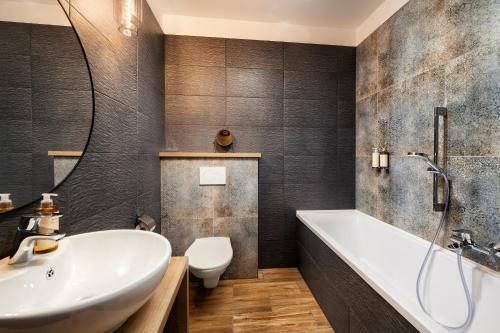 Wine & Wellness Hotel Besedn� D?m
