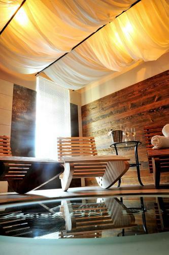 Wine & Wellness Hotel Besedn� D?m