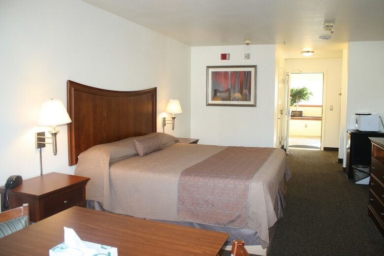 Motel Airport Inn