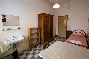 Albergue Ostello Domus Civica