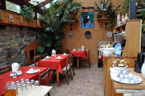 Hostal Pension Nika