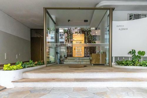 Vinicius De Moraes Ipanema Apartment