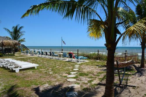 Sea Scape Oceanfront Motel & Apartments