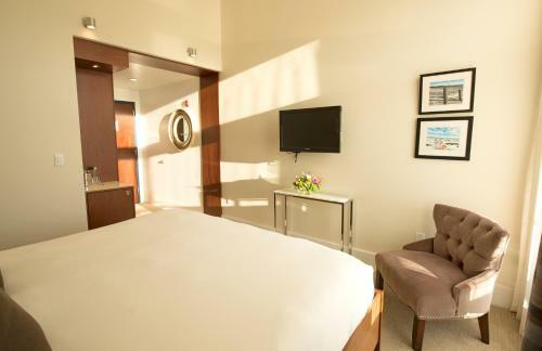 Hotel The Boathouse