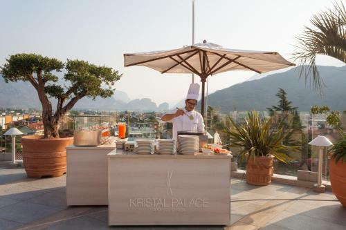 Hotel Kristal Palace - Tonellihotels