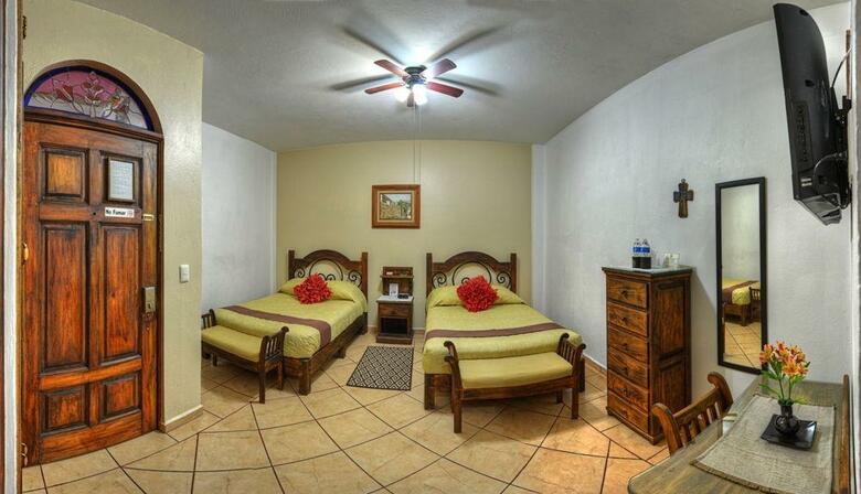 Hotel La Casa Del Laurel