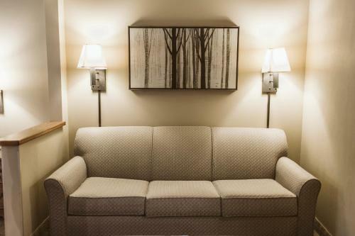 Hotel Expressway Suites Of Bismarck