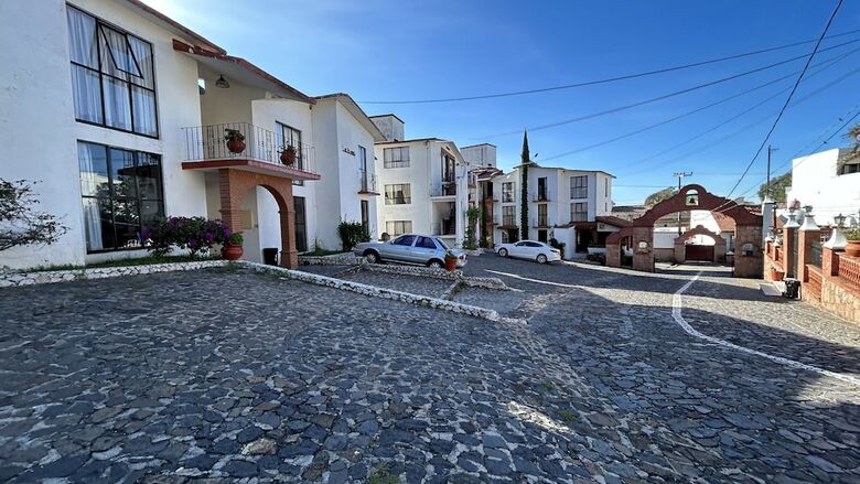 Hotel Villas De La Monta�a