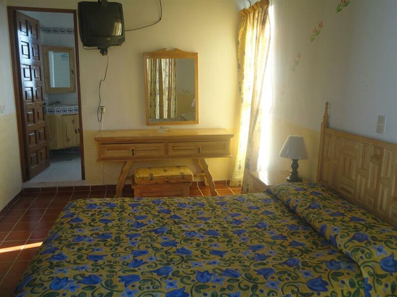 Hotel Villas De La Monta�a