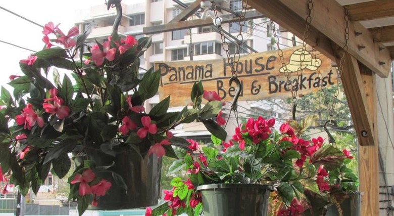 Panama House Bed & Breakfast
