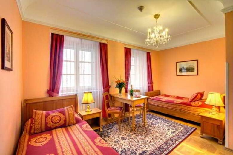 Hotel Golden Star
