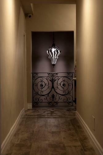 Bed & Breakfast N4u Guest House
