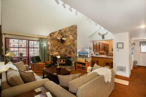 Hotel Aspen Creek By 101 Great Escapes