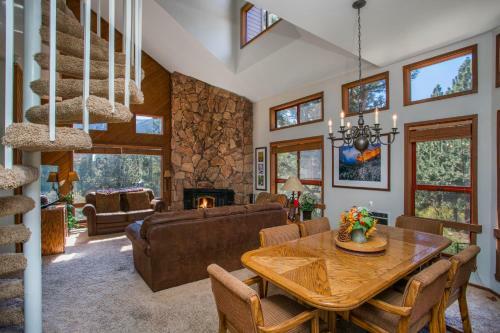 Hotel Aspen Creek By 101 Great Escapes