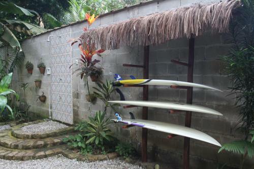 Saru� Surf Lodge