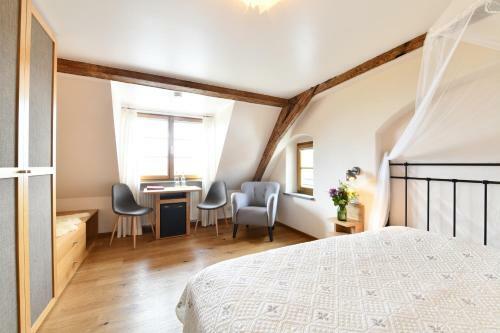 Hotel Montfort-schl�ssle