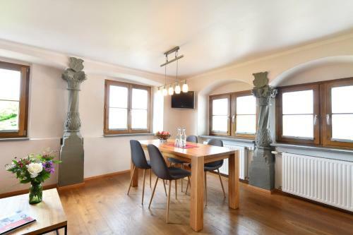 Hotel Montfort-schl�ssle