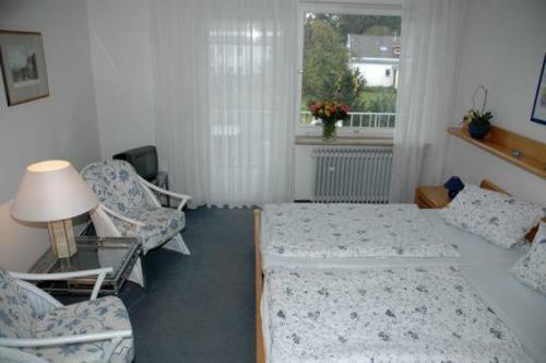 Hostal Hotel Ebnet Garni