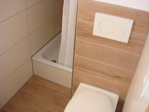 Hostal Pension Garni Kellereist�ble