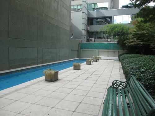 Ram Apartamentos