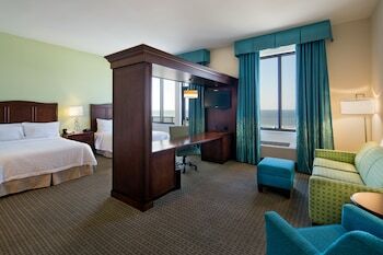 Hotel Holiday Inn Express Orange Beach - On The Beach