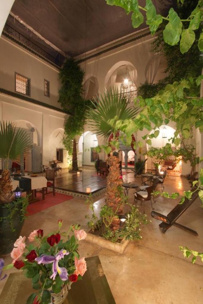 Albergue Riad Dar Bounouar