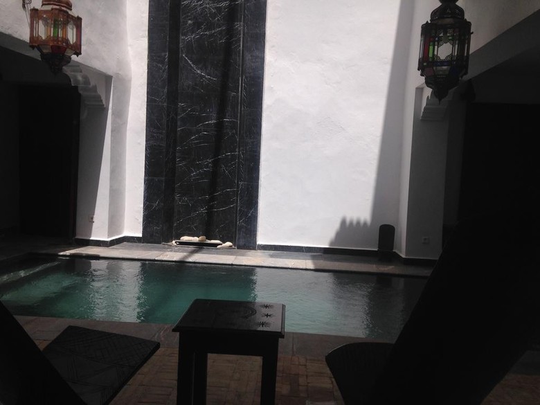 Albergue Riad Dar Bounouar