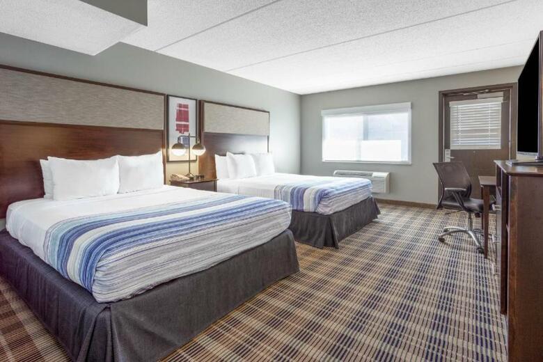 Hotel Americinn Of Madison South