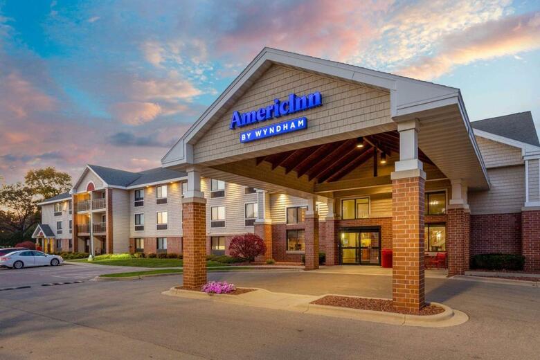 Hotel Americinn Of Madison South