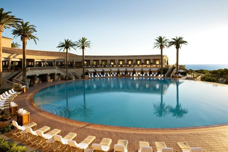 Hotel Resort At Pelican Hill