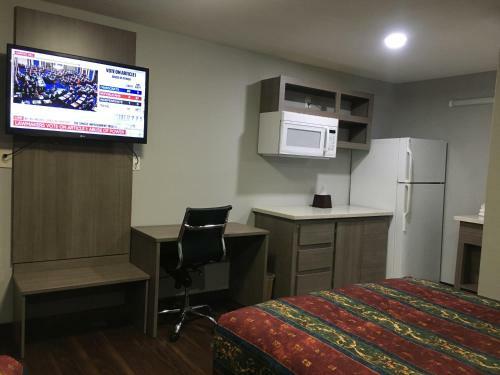 Motel Travel Inn & Suites