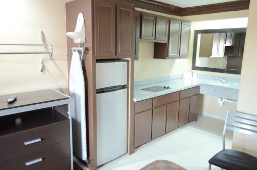 Motel Regency Inn & Suites Iah - Intercontinental