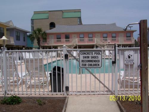 Hotel Paradise Isle Resort By Vri