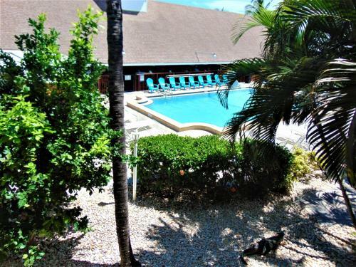 Hotel Dolphin Key Resort - Cape Coral